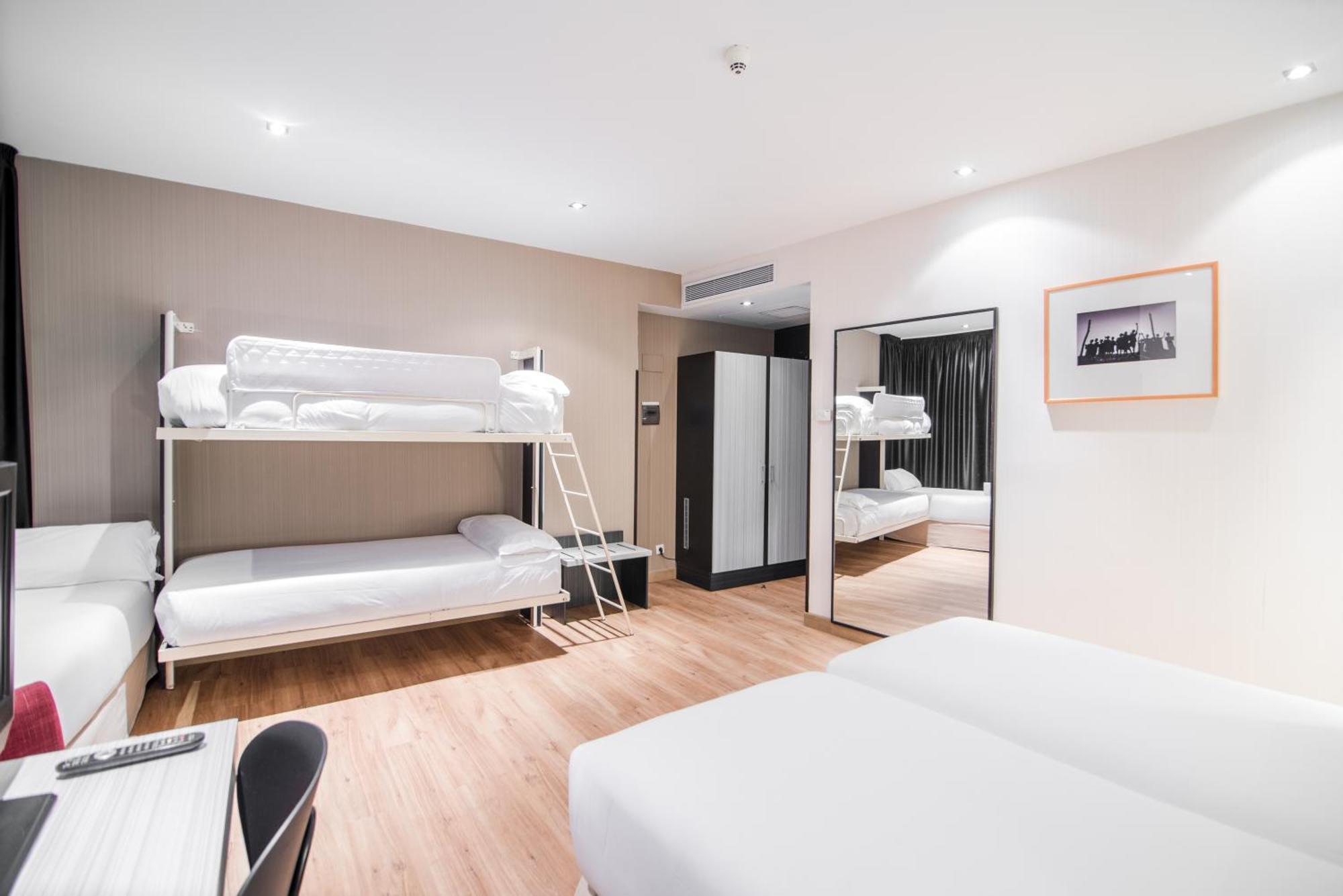 Petit Palace Chueca Madrid Room photo